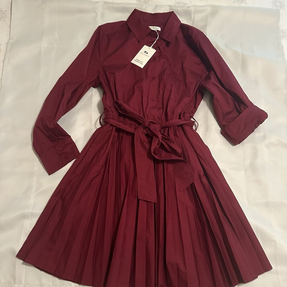 Free Assembly Mini Shirtdress Women’s Size L Burgundy Pleated with Long Sleeves